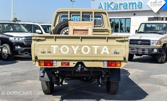 Buy Import Toyota Land Cruiser Beige Car in Import - Dubai in Ahal Buy Import Toyota Land Cruiser Beige Car in Import - Dubai in Ahal