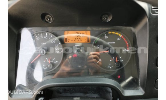 Buy Import Mitsubishi Carisma White Car in Import - Dubai in Ahal