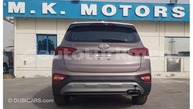 Big with watermark hyundai santa fe ahal import dubai 3025