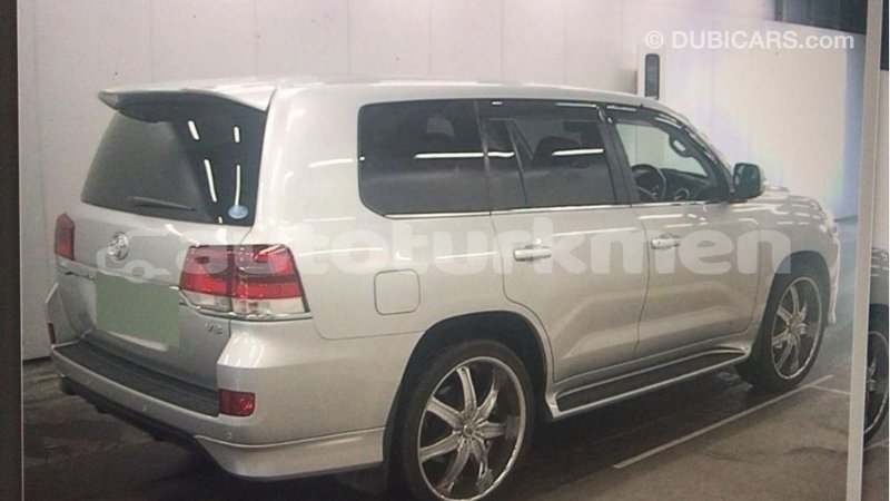 Big with watermark toyota land cruiser ahal import dubai 3029