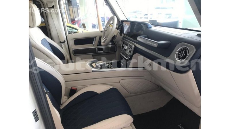 Big with watermark mercedes benz 190 ahal import dubai 3053