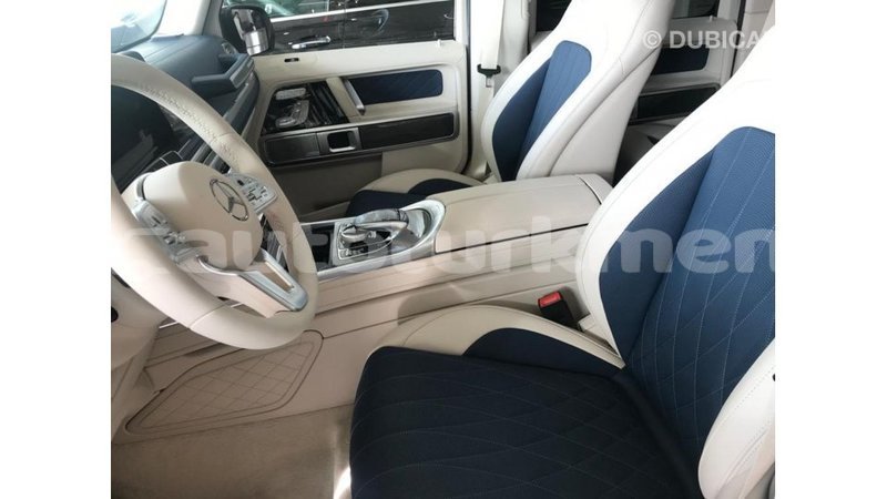 Big with watermark mercedes benz 190 ahal import dubai 3053