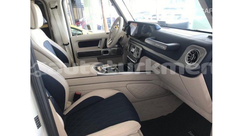 Big with watermark mercedes benz 190 ahal import dubai 3053