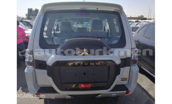 Buy Import Mitsubishi Pajero White Car in Import - Dubai in Ahal Buy Import Mitsubishi Pajero White Car in Import - Dubai in Ahal
