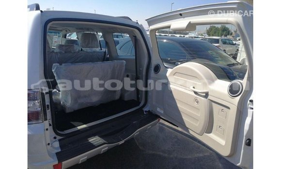 Buy Import Mitsubishi Pajero White Car in Import - Dubai in Ahal Buy Import Mitsubishi Pajero White Car in Import - Dubai in Ahal