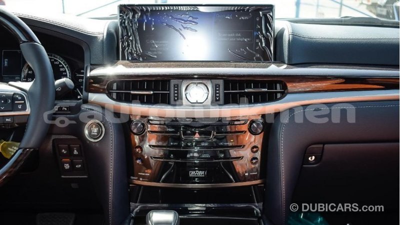 Big with watermark lexus lx ahal import dubai 3085