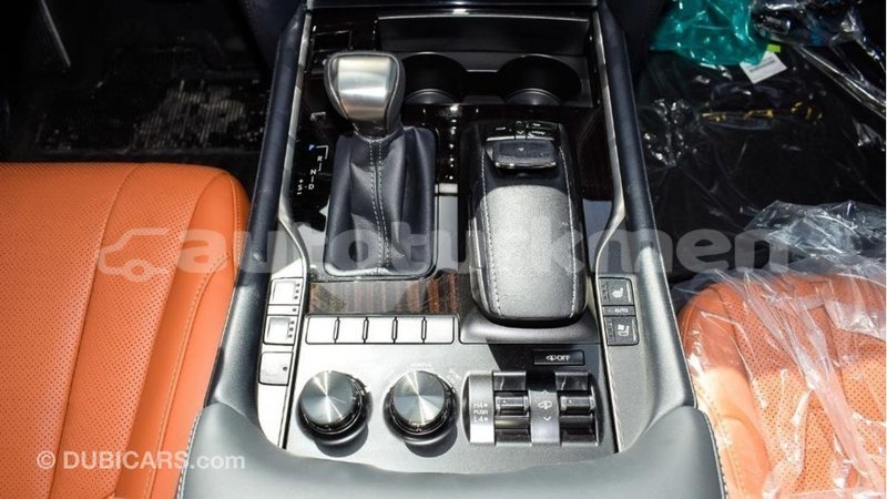 Big with watermark lexus lx ahal import dubai 3085