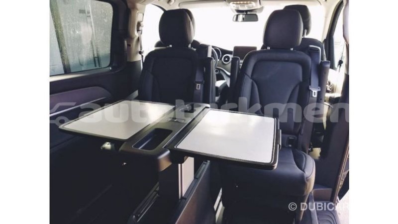 Big with watermark mercedes benz 250 ahal import dubai 3086