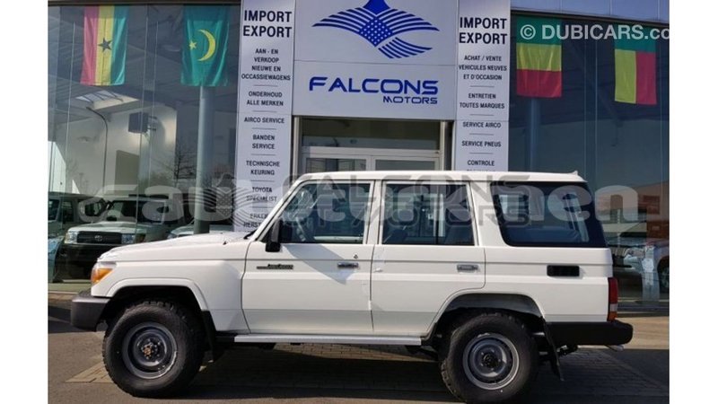 Big with watermark toyota land cruiser ahal import dubai 3092