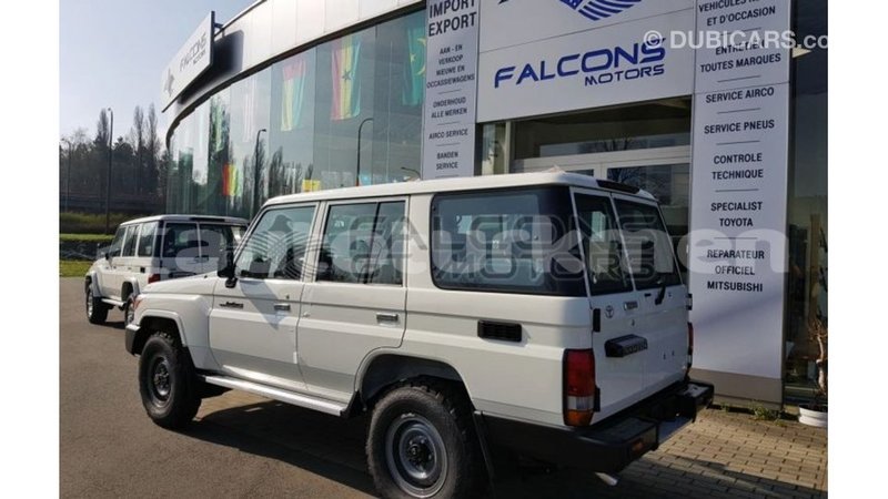 Big with watermark toyota land cruiser ahal import dubai 3092