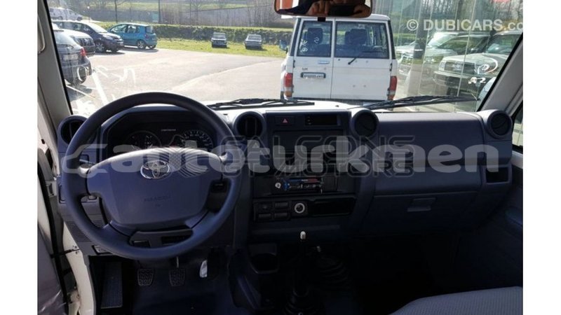 Big with watermark toyota land cruiser ahal import dubai 3092