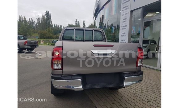 Buy Import Toyota Hilux Other Car in Import - Dubai in Ahal Buy Import Toyota Hilux Other Car in Import - Dubai in Ahal