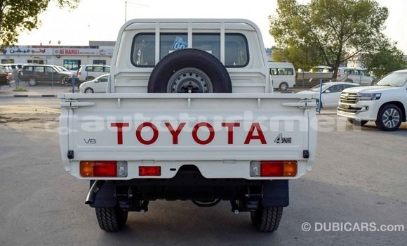 Buy Import Toyota Land Cruiser White Car in Import - Dubai in Ahal Buy Import Toyota Land Cruiser White Car in Import - Dubai in Ahal