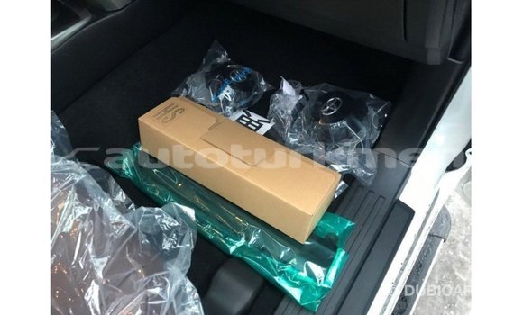 Buy Import Toyota 4Runner White Car in Import - Dubai in Ahal Buy Import Toyota 4Runner White Car in Import - Dubai in Ahal