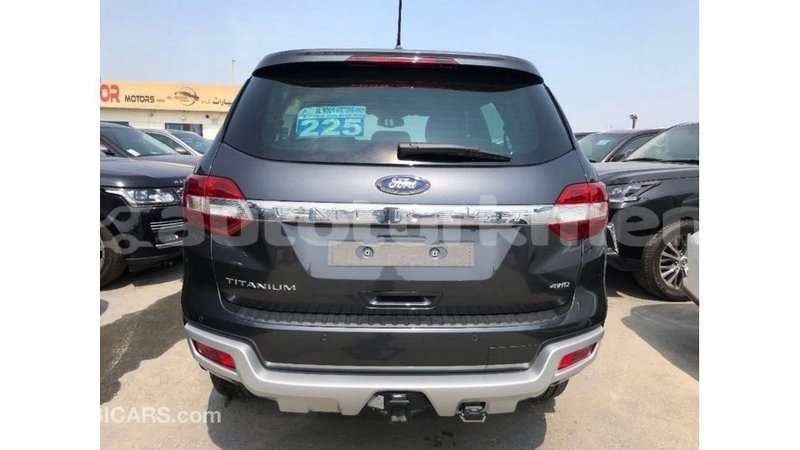 Big with watermark ford ranger ahal import dubai 3115