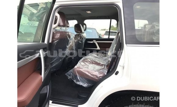 Buy Import Toyota Land Cruiser White Car in Import - Dubai in Ahal Buy Import Toyota Land Cruiser White Car in Import - Dubai in Ahal