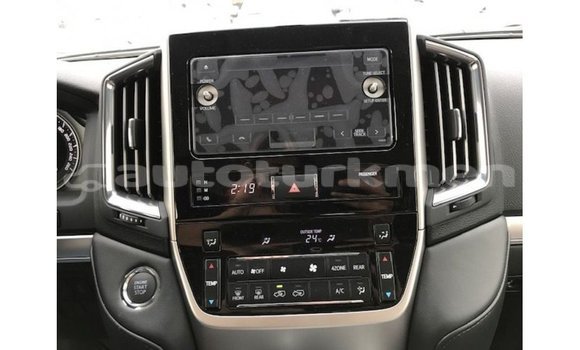 Buy Import Toyota Land Cruiser White Car in Import - Dubai in Ahal Buy Import Toyota Land Cruiser White Car in Import - Dubai in Ahal