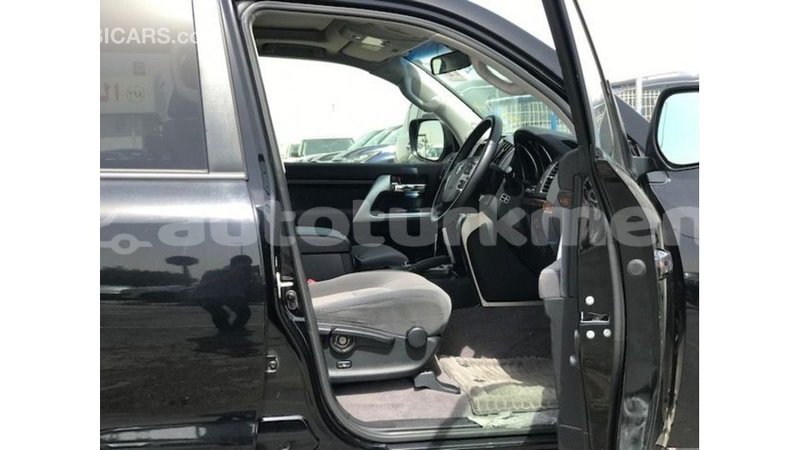 Big with watermark toyota land cruiser ahal import dubai 3130