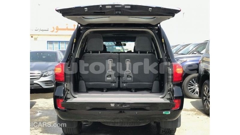 Big with watermark toyota land cruiser ahal import dubai 3130