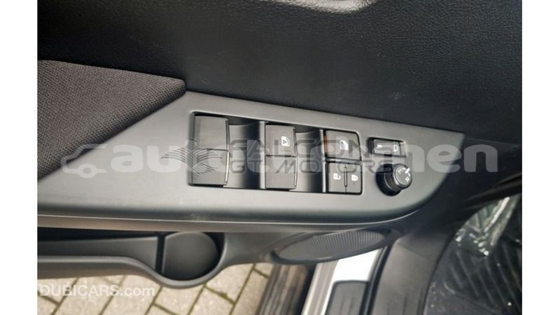 Big with watermark toyota hilux ahal import dubai 3148