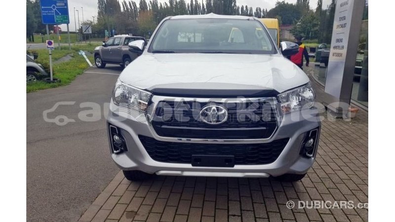 Big with watermark toyota hilux ahal import dubai 3148
