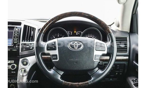 Buy Import Toyota Land Cruiser White Car in Import - Dubai in Ahal Buy Import Toyota Land Cruiser White Car in Import - Dubai in Ahal