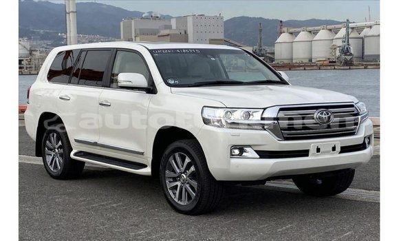 Buy Import Toyota Land Cruiser White Car in Import - Dubai in Ahal Buy Import Toyota Land Cruiser White Car in Import - Dubai in Ahal