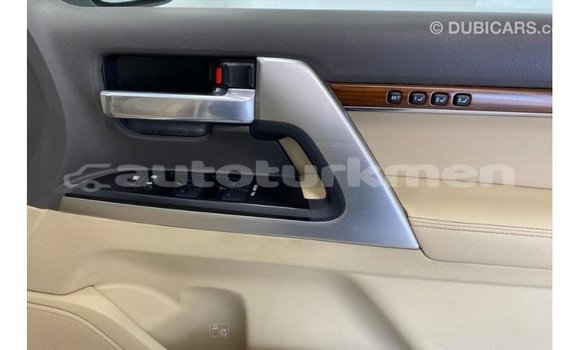 Buy Import Toyota Land Cruiser White Car in Import - Dubai in Ahal Buy Import Toyota Land Cruiser White Car in Import - Dubai in Ahal
