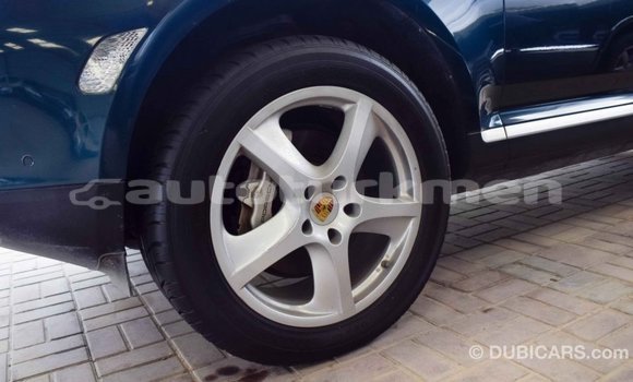 Buy Import Porsche Cayenne Green Car in Import - Dubai in Ahal