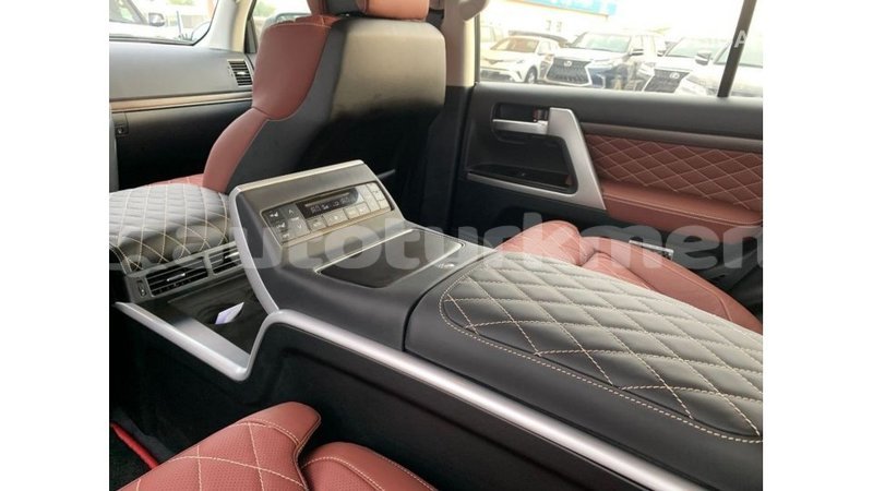 Big with watermark toyota land cruiser ahal import dubai 3191