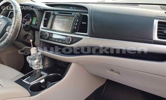 Buy Import Toyota Highlander Other Car in Import - Dubai in Ahal Buy Import Toyota Highlander Other Car in Import - Dubai in Ahal