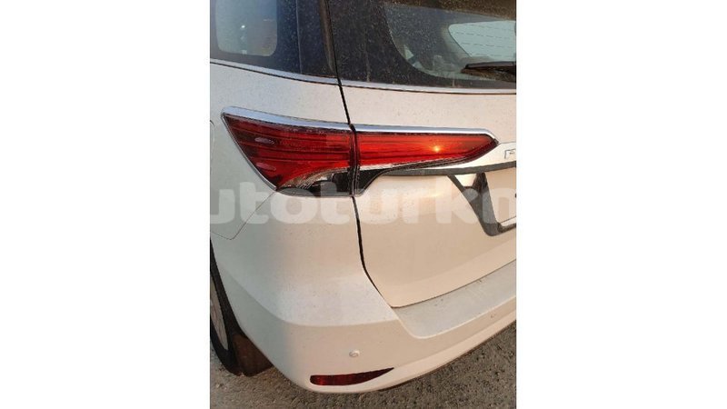 Big with watermark toyota fortuner ahal import dubai 3199