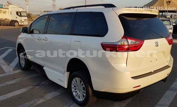 Buy Import Toyota Sienna White Car in Import - Dubai in Ahal Buy Import Toyota Sienna White Car in Import - Dubai in Ahal