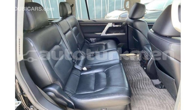 Big with watermark toyota land cruiser ahal import dubai 3211