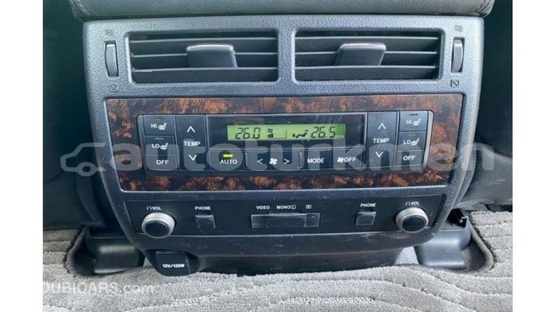 Big with watermark toyota land cruiser ahal import dubai 3211