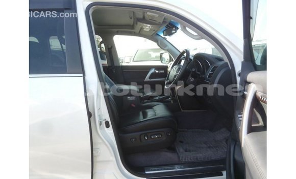 Buy Import Toyota Land Cruiser White Car in Import - Dubai in Ahal Buy Import Toyota Land Cruiser White Car in Import - Dubai in Ahal