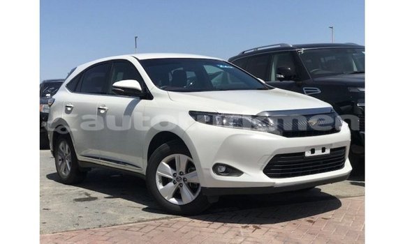 Buy Import Toyota Harrier White Car in Import - Dubai in Ahal Buy Import Toyota Harrier White Car in Import - Dubai in Ahal