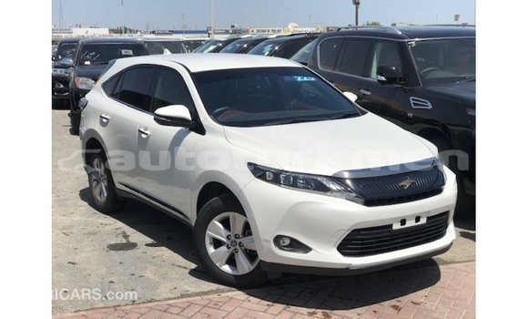 Buy Import Toyota Harrier White Car in Import - Dubai in Ahal Buy Import Toyota Harrier White Car in Import - Dubai in Ahal
