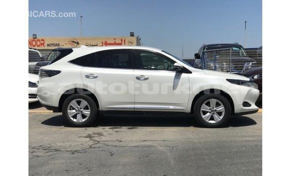 Buy Import Toyota Harrier White Car in Import - Dubai in Ahal Buy Import Toyota Harrier White Car in Import - Dubai in Ahal