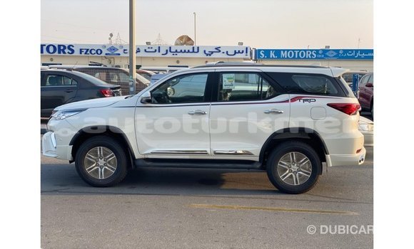Buy Import Toyota Fortuner White Car in Import - Dubai in Ahal Buy Import Toyota Fortuner White Car in Import - Dubai in Ahal
