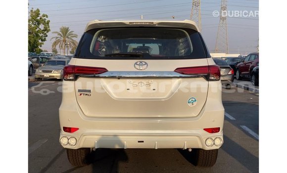 Buy Import Toyota Fortuner White Car in Import - Dubai in Ahal Buy Import Toyota Fortuner White Car in Import - Dubai in Ahal