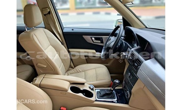 Buy Import Mercedes-Benz 190 White Car in Import - Dubai in Ahal Buy Import Mercedes-Benz 190 White Car in Import - Dubai in Ahal