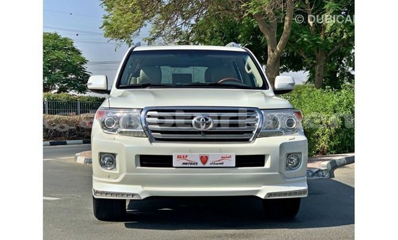 Buy Import Toyota Land Cruiser White Car in Import - Dubai in Ahal Buy Import Toyota Land Cruiser White Car in Import - Dubai in Ahal
