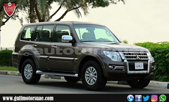 Buy Import Mitsubishi Pajero Brown Car in Import - Dubai in Ahal