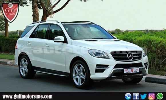 Buy Import Mercedes-Benz 190 White Car in Import - Dubai in Ahal