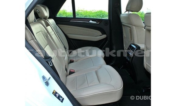 Buy Import Mercedes-Benz 190 White Car in Import - Dubai in Ahal Buy Import Mercedes-Benz 190 White Car in Import - Dubai in Ahal