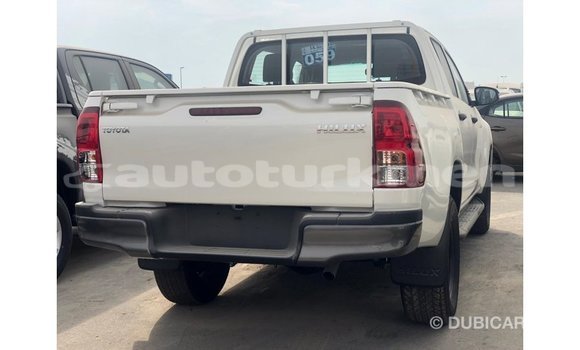 Buy Import Toyota Hilux White Car in Import - Dubai in Ahal Buy Import Toyota Hilux White Car in Import - Dubai in Ahal