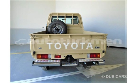 Buy Import Toyota Land Cruiser Beige Car in Import - Dubai in Ahal Buy Import Toyota Land Cruiser Beige Car in Import - Dubai in Ahal