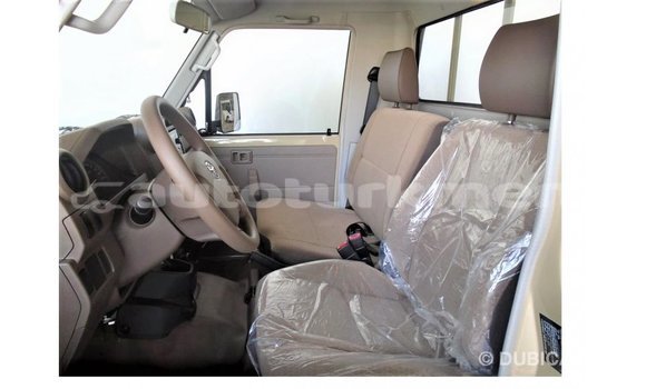 Buy Import Toyota Land Cruiser Beige Car in Import - Dubai in Ahal Buy Import Toyota Land Cruiser Beige Car in Import - Dubai in Ahal