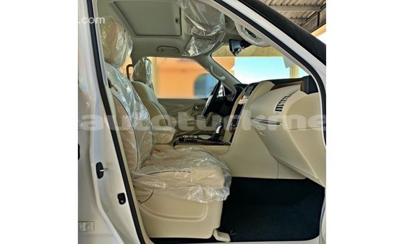 Buy Import Nissan Patrol White Car in Import - Dubai in Ahal Buy Import Nissan Patrol White Car in Import - Dubai in Ahal